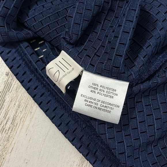 NFL Denver Broncos Jersey Size Large - Picture 9 of 9